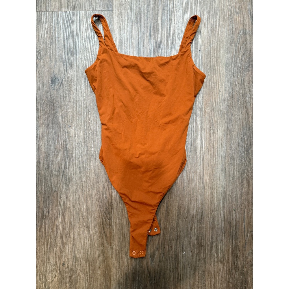 HeyNuts Women Burnt Orange Square Neck Thong Bodysuit HN114 Small
